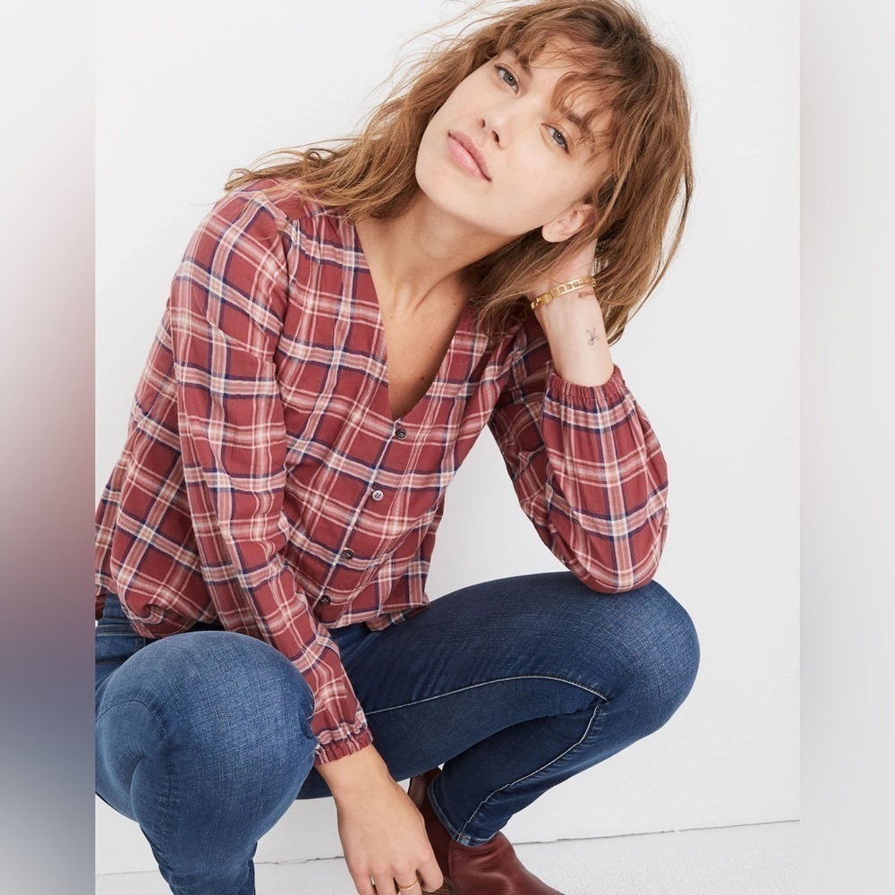 Madewell V-Neck Button-Down Shirt in Stratfield Plaid Flannel Pink Blue White XS